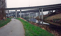 bikepath under freeway
